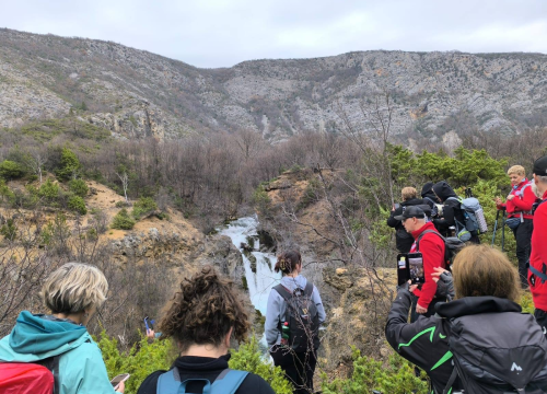 Fotografija 5 - Planinari iz Kaštel Starog posjetili Knin i Kninske njuškice