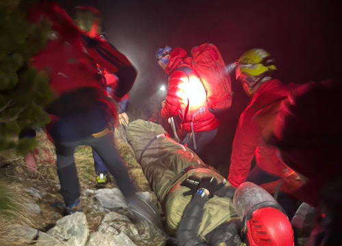 Fotografija 4 - Gospićki HGSS spašavao ozlijeđenog Šibenčana na Velebitu