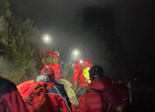 Fotografija 2 - Gospićki HGSS spašavao ozlijeđenog Šibenčana na Velebitu