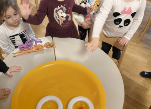 Fotografija 10 - Igrom i edukacijom malih ekologa u vodičkom vrtiću obilježen Svjetski dan voda