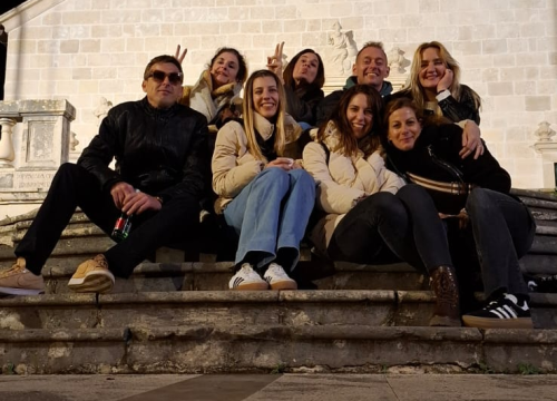 Fotografija 2 - Murterski dramski amateri osvajaju publiku diljem Hrvatske dok rade na novim predstavama