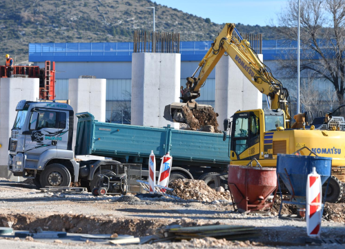 Fotografija 2 - Napreduju radovi na izgradnji nadvožnjaka na čvoru Mandalina